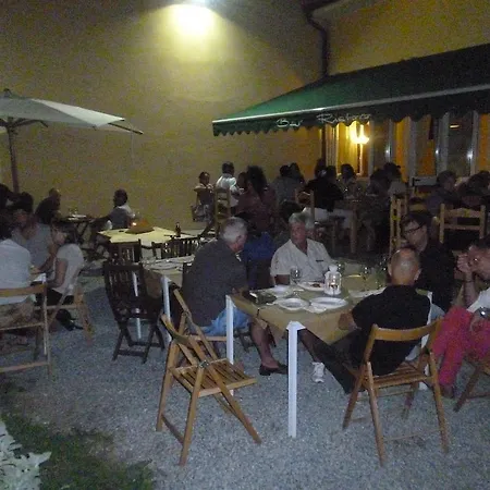 Locanda Il Rio Di Vorno 3*